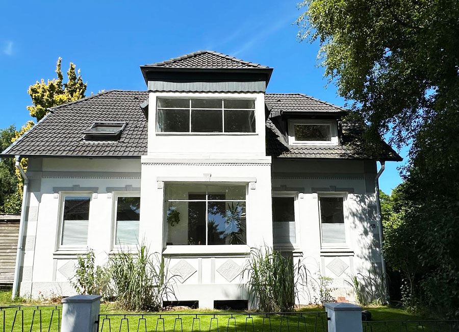 loch-und-braunsdorf-immobilien-hamburg-haus-verkauft-einzel-stehend-2-stockwerke-villa-haus